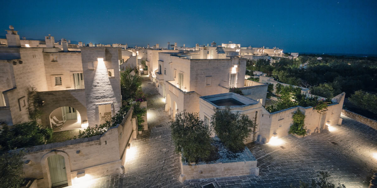 Private guided tour of Puglia trulli with chauffeur