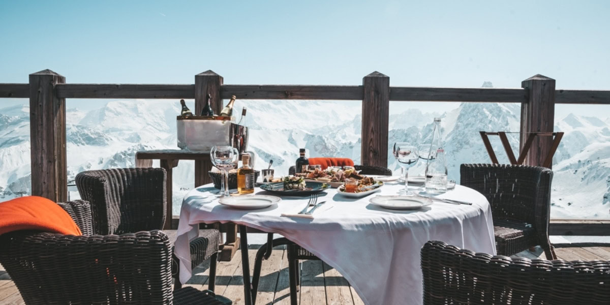 Luxury ski transfer through French Alps to Courchevel
