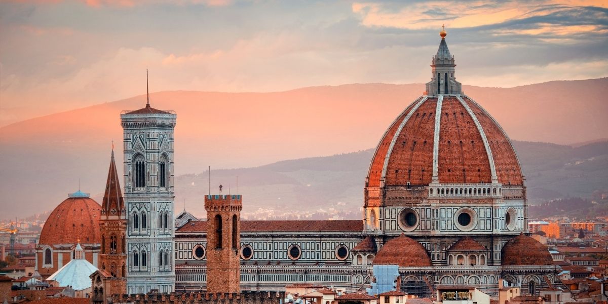Transfer aeroportuale a Firenze e noleggio a ore per un servizio porta a porta professionale